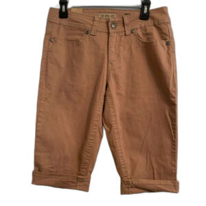 New Vintage America 8 Bermuda Boho Shorts, Embroidery 29"  Cottagecore y2k OF-8